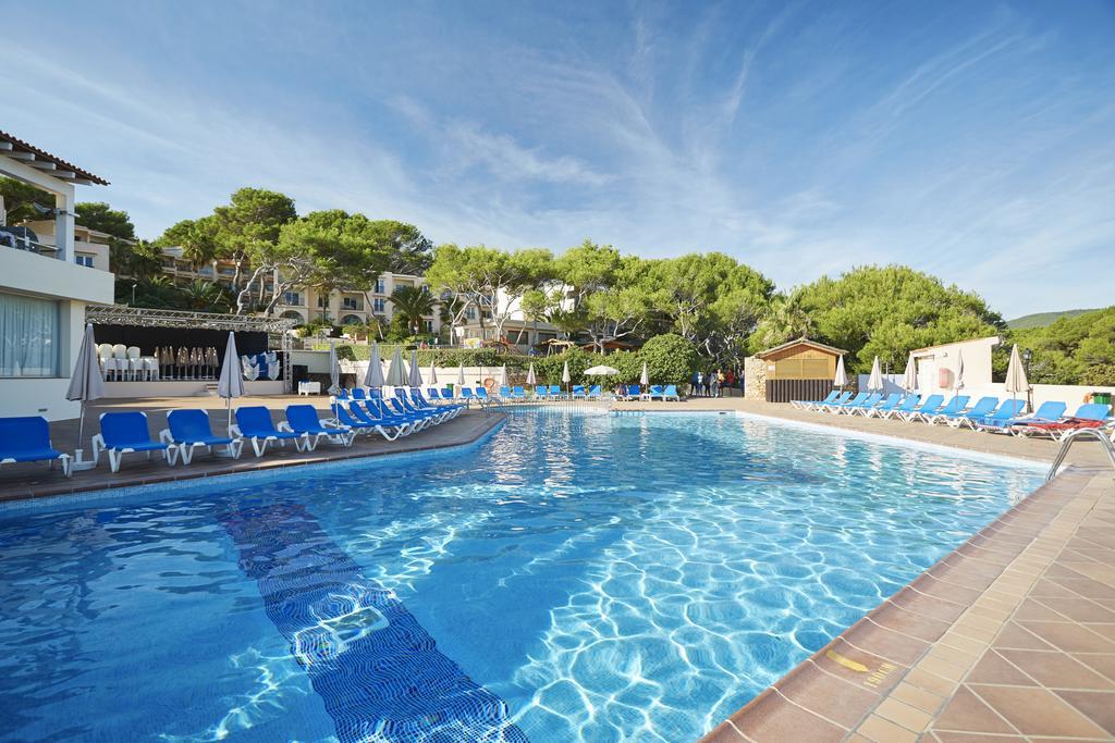 Invisa Hotel Club Cala Blanca Es Figueral Ngoại thất bức ảnh